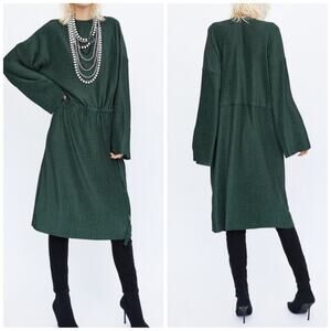 Zara Women's Hunter Green Ribbed Round Neck Oversized Dress Size‎ Medium NEW